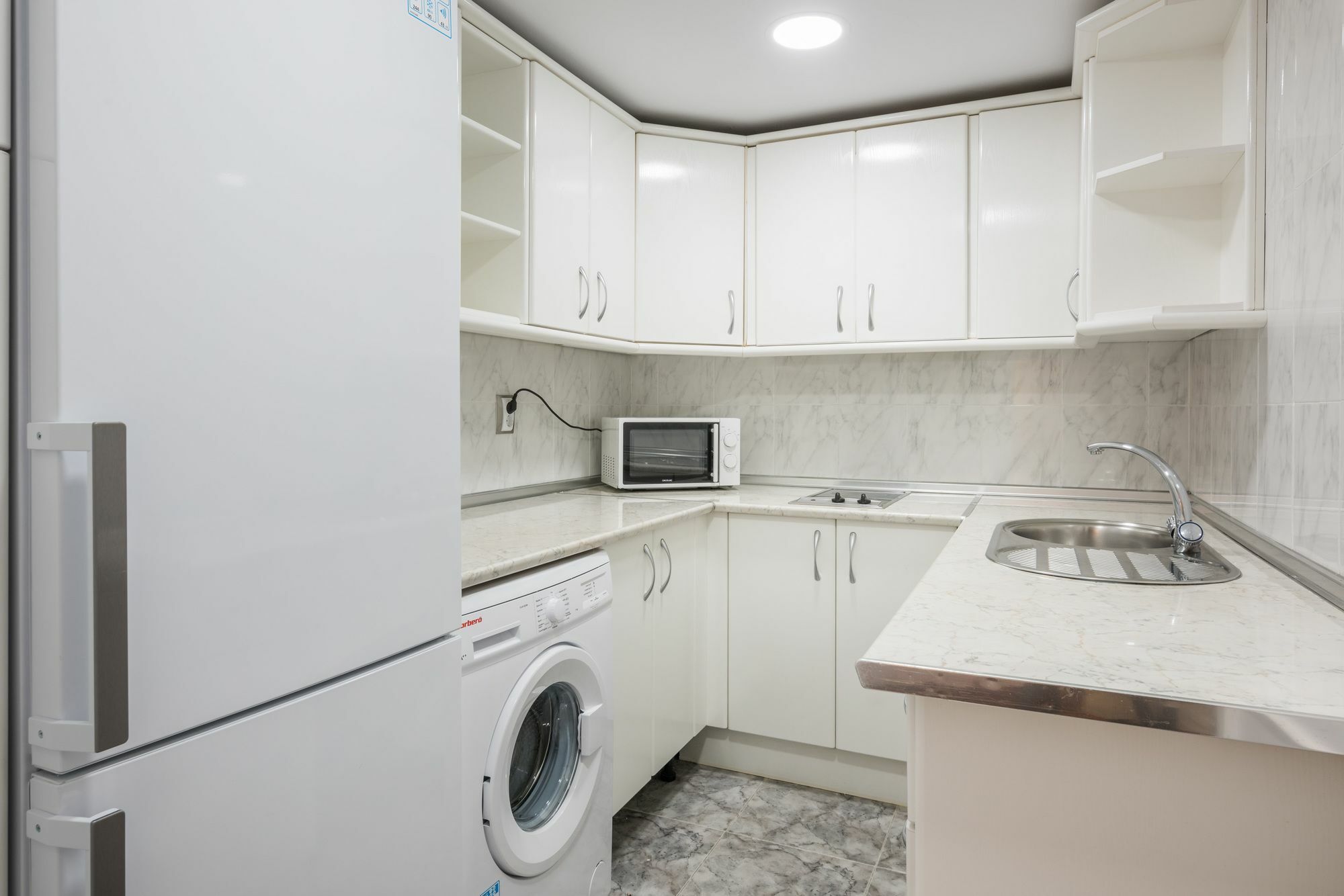 Apartamentos Paseo De La Farola Málaga Exteriör bild