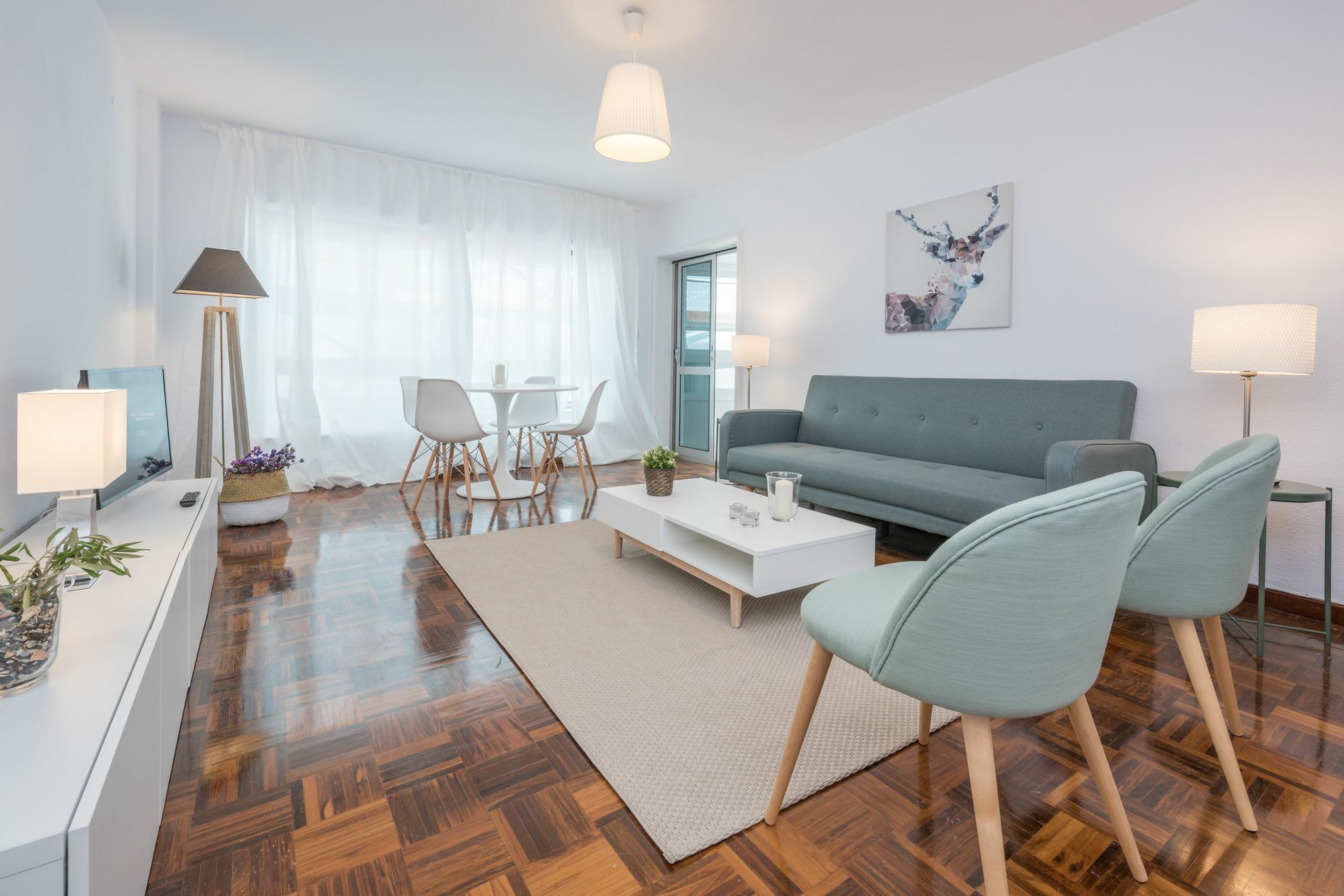 Apartamentos Paseo De La Farola Málaga Exteriör bild