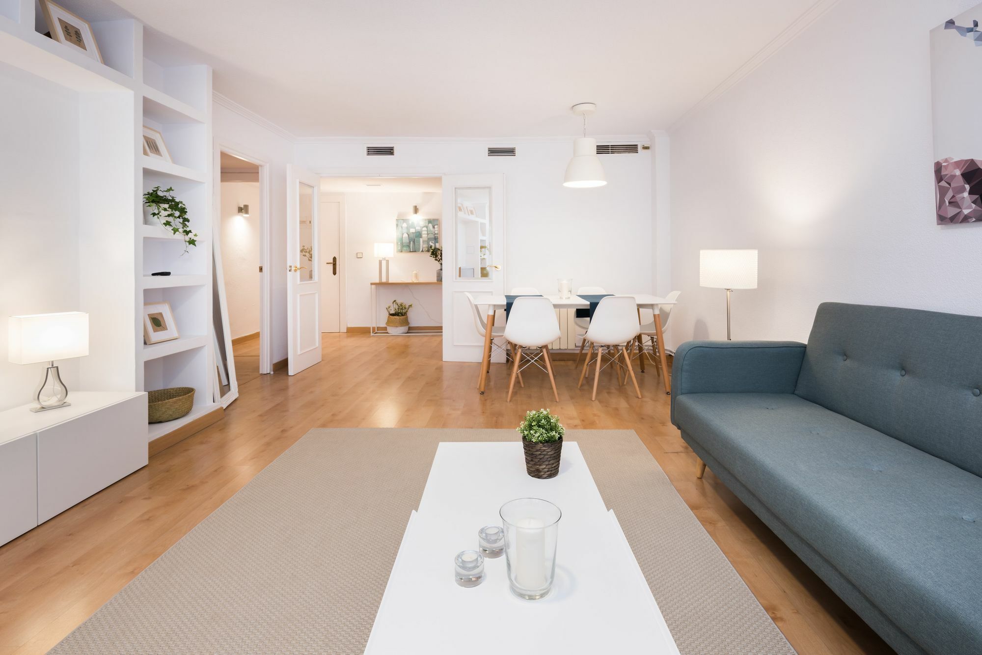 Apartamentos Paseo De La Farola Málaga Exteriör bild